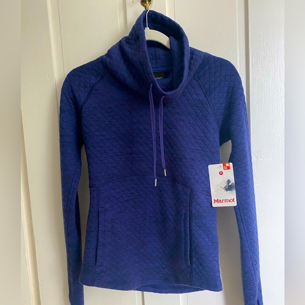 NWT Marmot quilted long sleeve